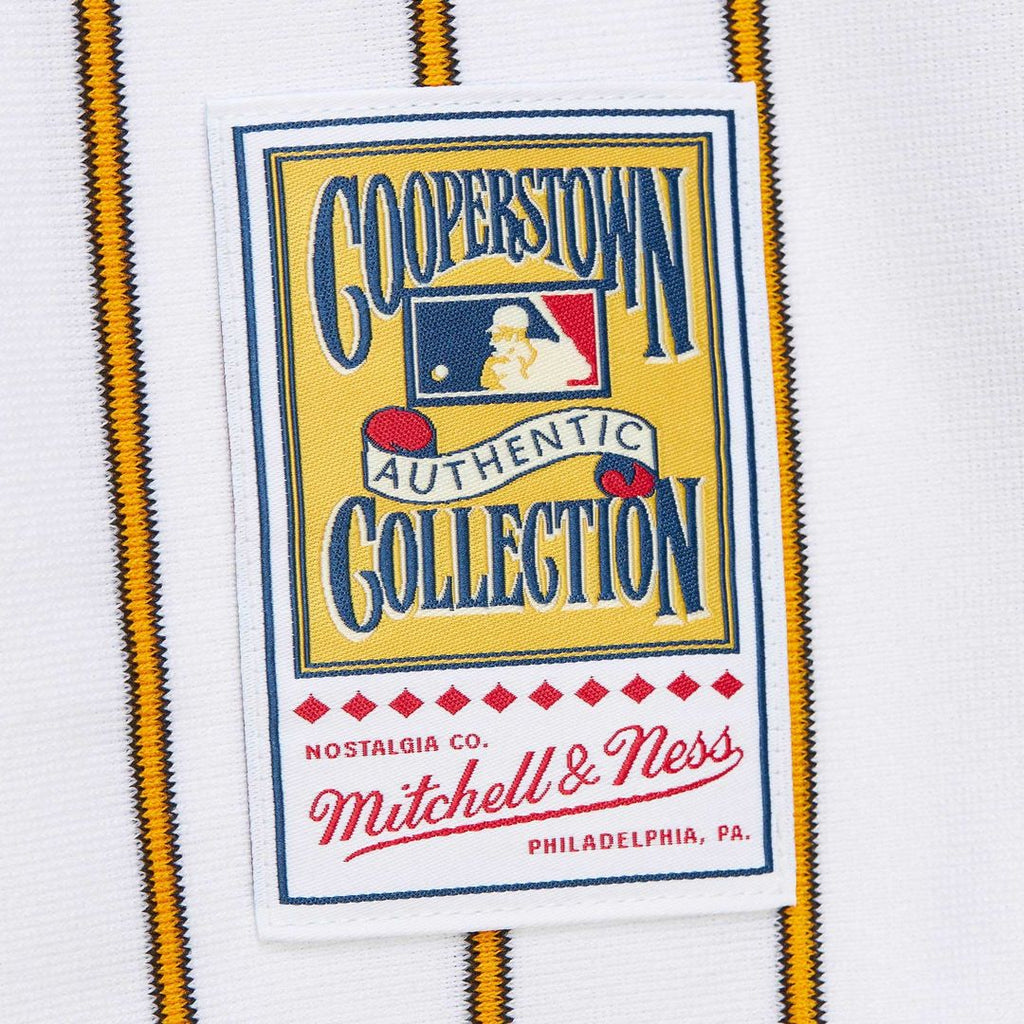 Pittsburgh Pirates Willie Stargell Cooperstown 1979 Authentic Jersey (White)