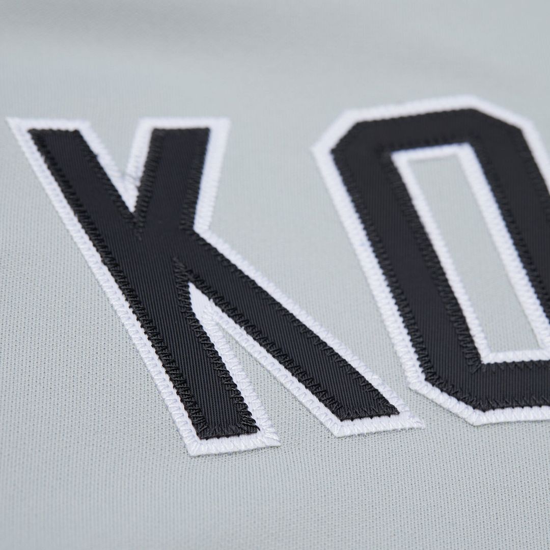 Chicago White Sox Paul Konerko 2005 Cooperstown Authentic Jersey (Gray)