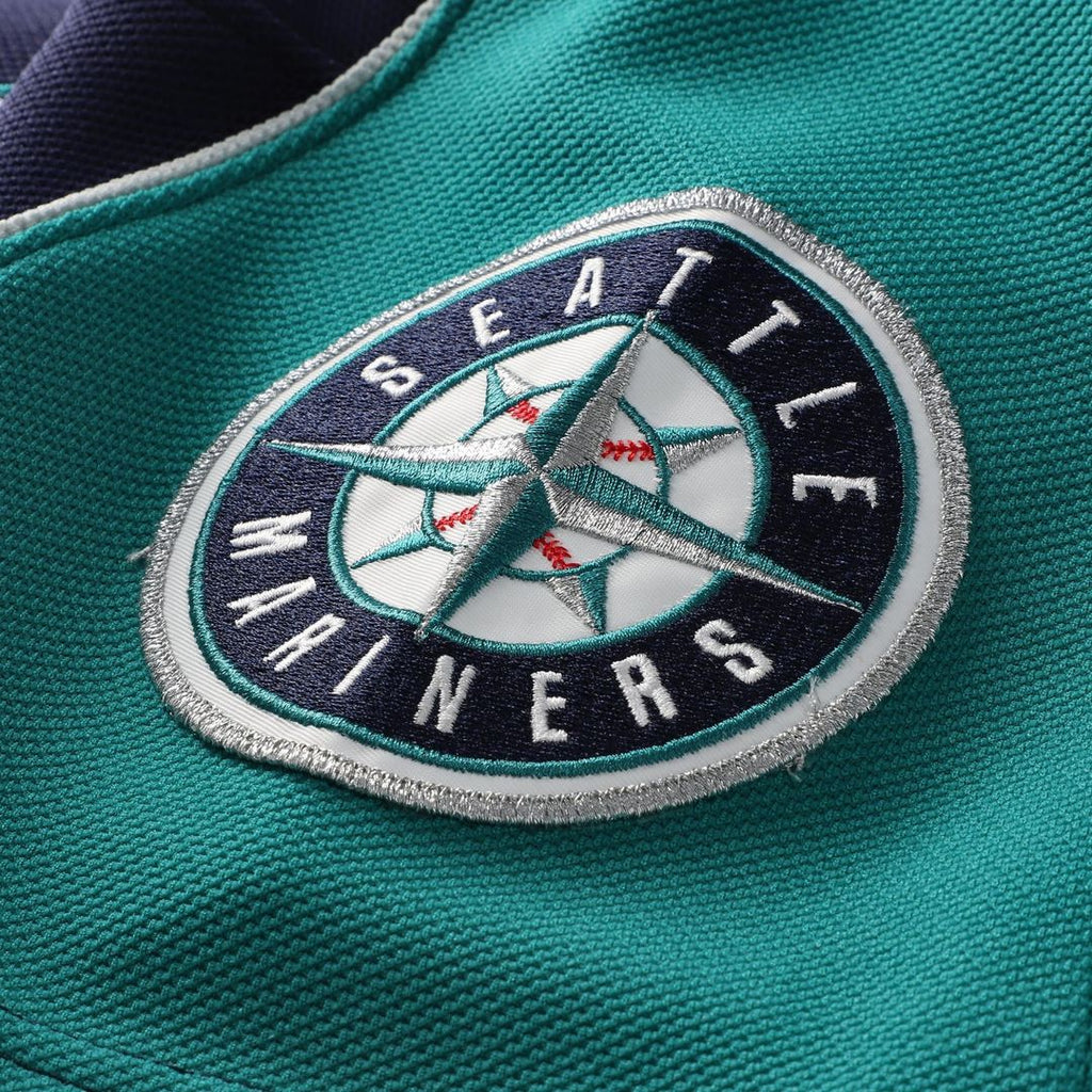 Seattle Mariners Ichiro Suzuki 2006 Cooperstown Mesh Batting Practice Button-Up Jersey (Navy)