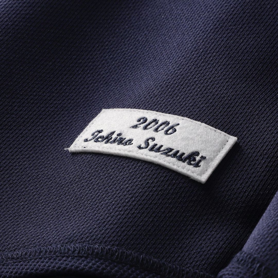 Seattle Mariners Ichiro Suzuki 2006 Cooperstown Mesh Batting Practice Button-Up Jersey (Navy)