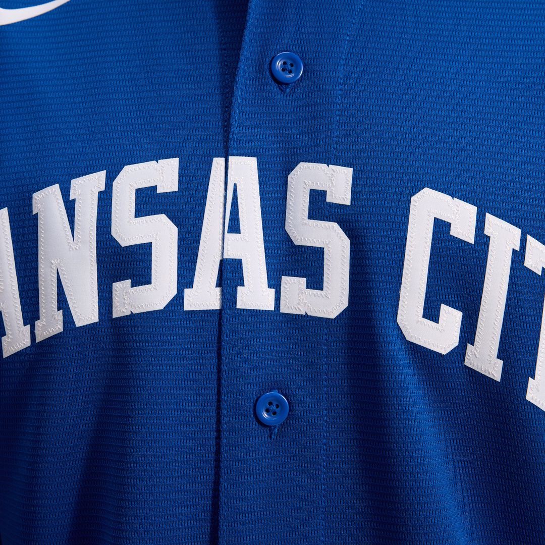Kansas City Royals Road Replica Team Jersey (Gray)